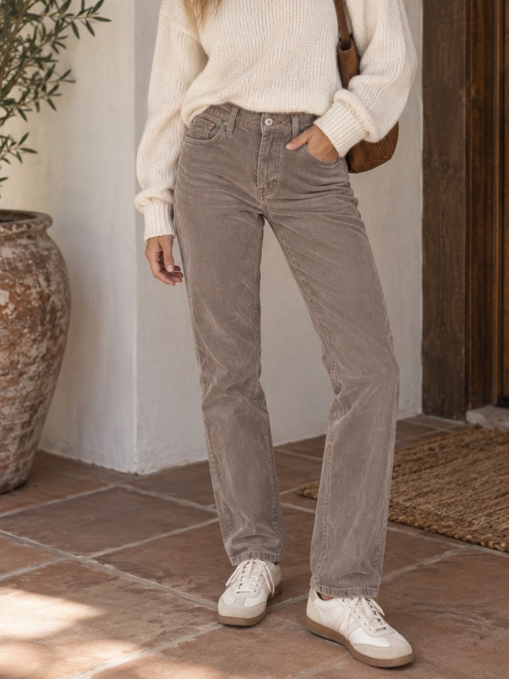 Levi’s Women’s Corduroy Pants – 29x32